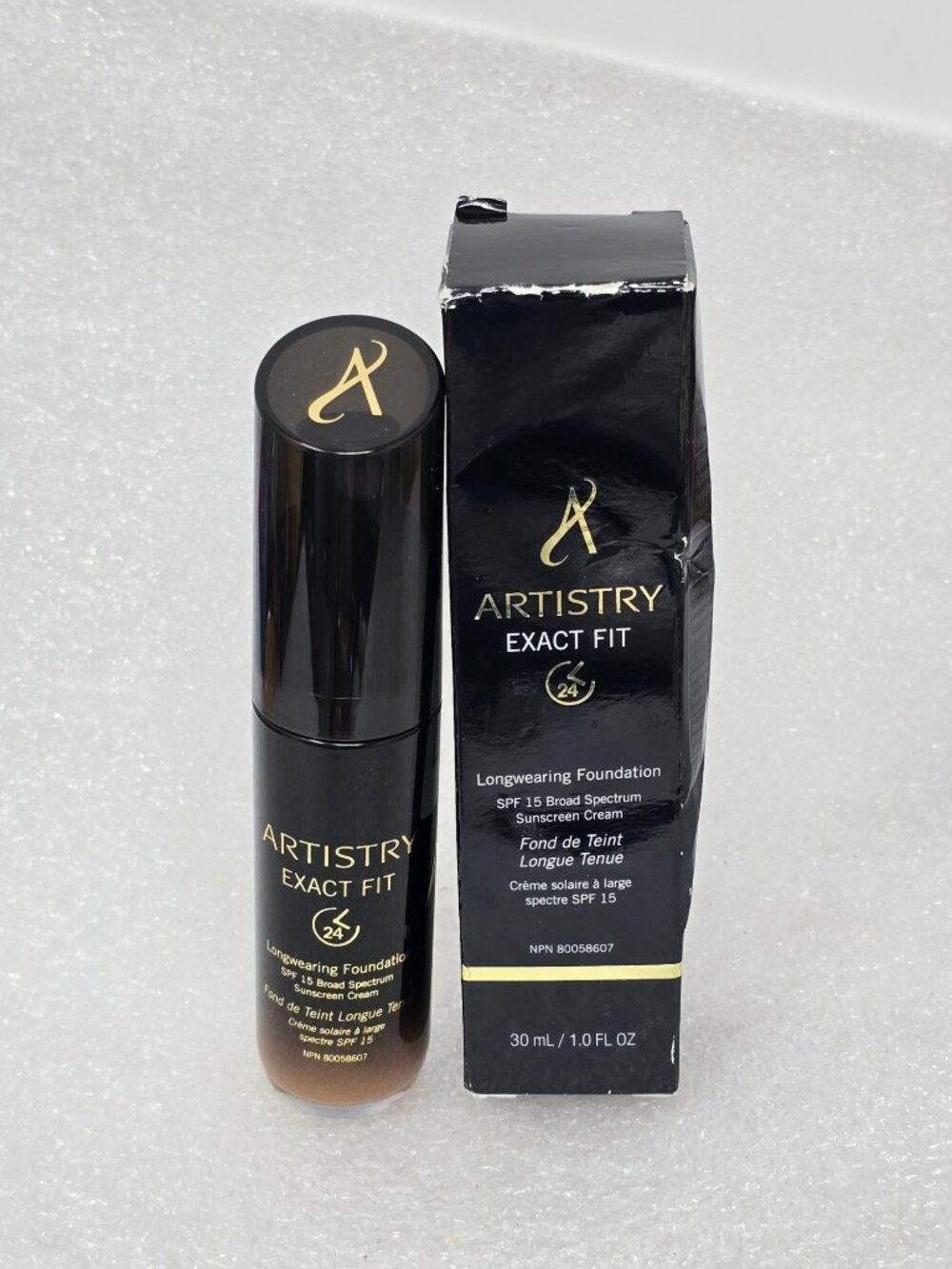 Artistry Exact Fit Longwearing Foundation SPF 15 30 mL Caramel